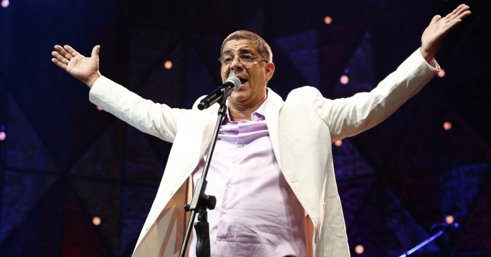 Zeca Pagodinho sofre acidente e é internado no Rio de Janeiro