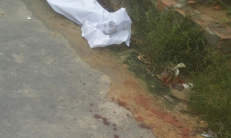 Corpo de homem é encontrado com dois tiros em comunidade de Manaus