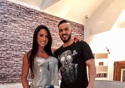 Belo quer renovar votos de casamento com Gracyanne Barbosa nas Ilhas Gregas