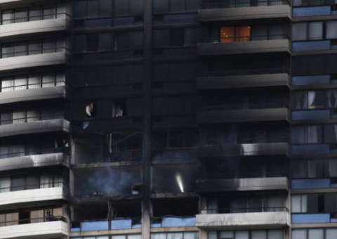 Incêndio em edifício de apartamentos mata 3 pessoas no Havaí, nos EUA