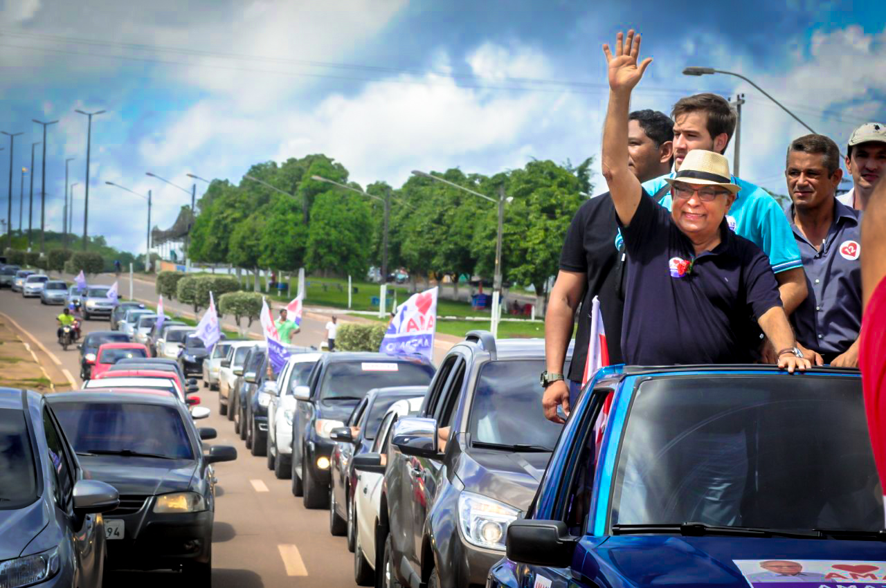 Presidente Figueiredo escolhe Amazonino Mendes para governador