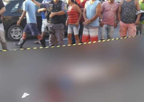 Em Manaus, tio e sobrinho são mortos em frente a casa de shows após discussão