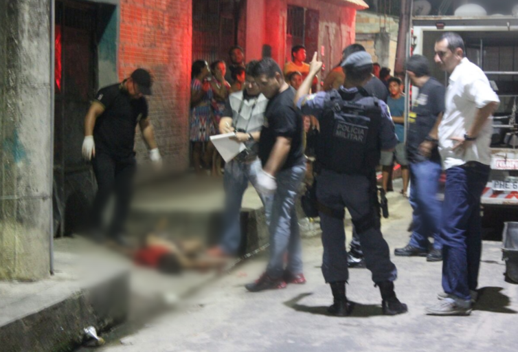 Terror no Mutirão: Bandidos armados matam dois homens e deixam 7 moradores feridos