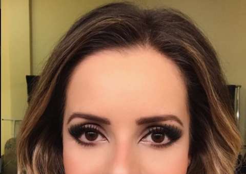 Sandy se irrita e dá bronca em fã por tê-la filmado sem autorização