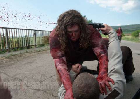 Novo Massacre da Serra Elétrica ganha trailer bizarro só para maiores