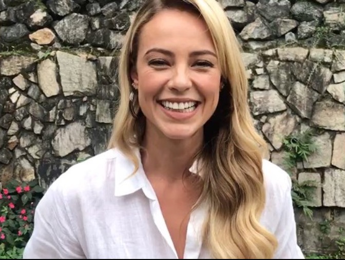 Paolla Oliveira mostra gingado ao dançar com Nego do Borel em bastidores de novela