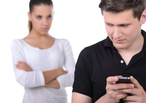 Ciúme pode ser saudável para relação?