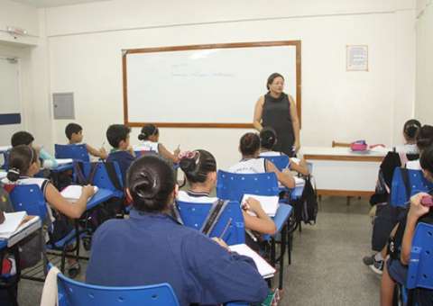 Seduc convoca 54 professores aprovados em Processo Seletivo