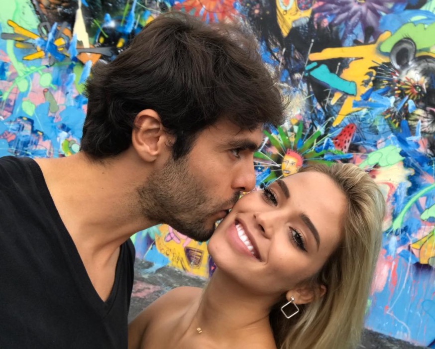 Kaká fala sobre suposto noivado com nova namorada