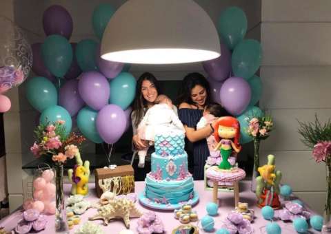 Bruno Gissoni e Felipe Simas fazem festa para comemorar mesversário das filhas