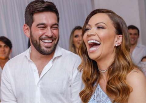 Solange Almeida mostra vídeo do casamento com empresário. Veja