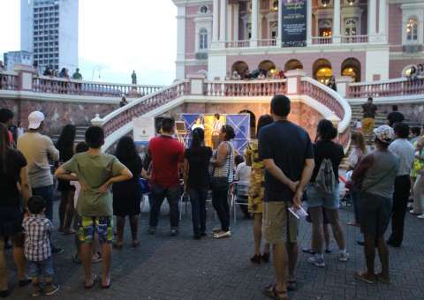 Verão na Praça deste domingo traz atrações nacionais