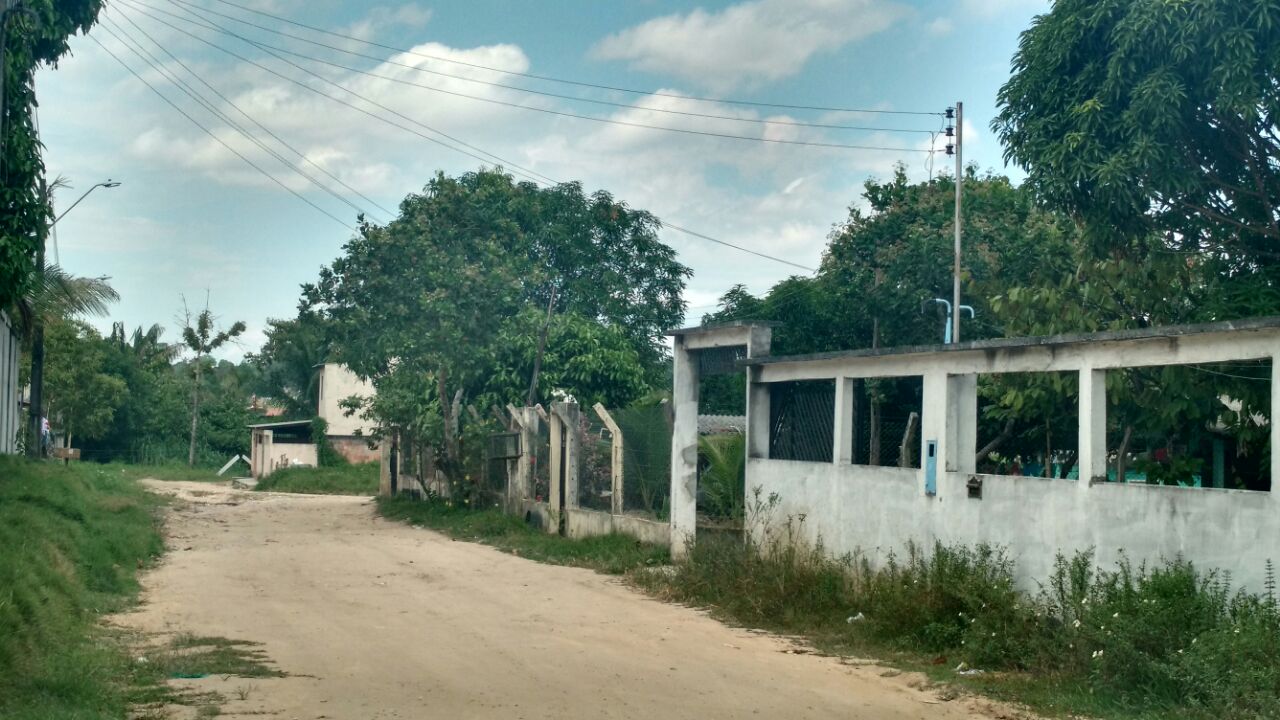 Em Manaus, moradores do Santa Etelvina reclamam que viraram reféns dos ladrões