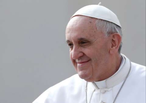 Papa Francisco faz doação de 25 mil euros para combate à fome na África 