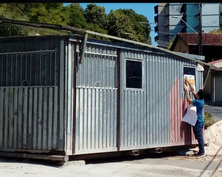 Container irregular é interditado pelo Implurb
