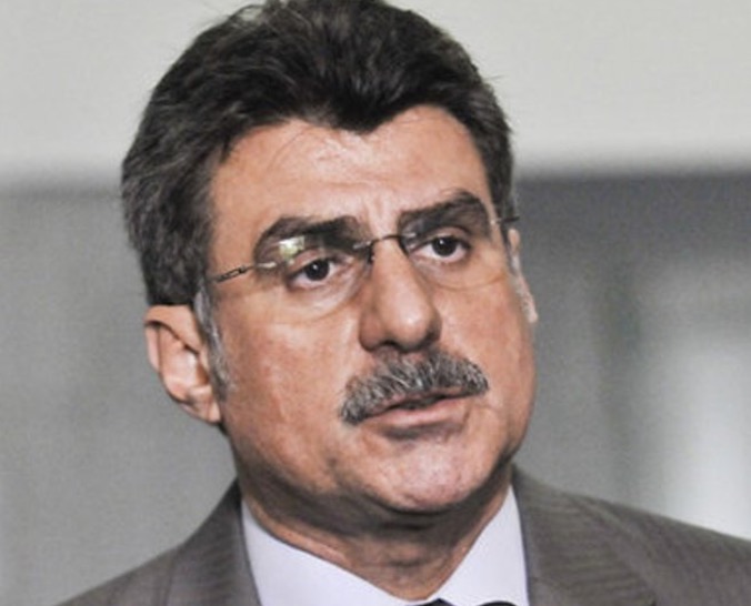 Senadores não podem ser processados por criticarem 'lava jato', diz PF