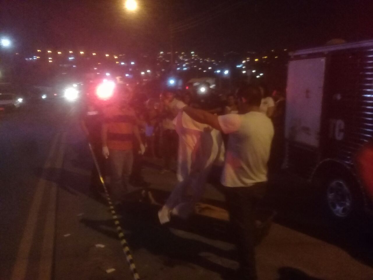 Suspeito de assalto morre após ser alvejado por motoqueiro misterioso em Manaus