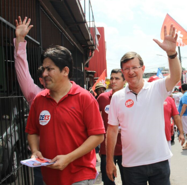José Ricardo faz caminhadas, panfletagens e minicomícios no Amazonas 