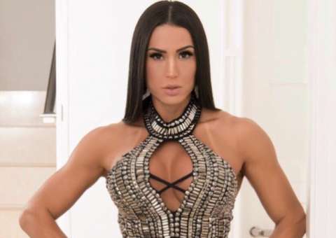 Gracyanne Barbosa posta foto de biquíni e internautas enxergam rosto de Dilma Rousseff