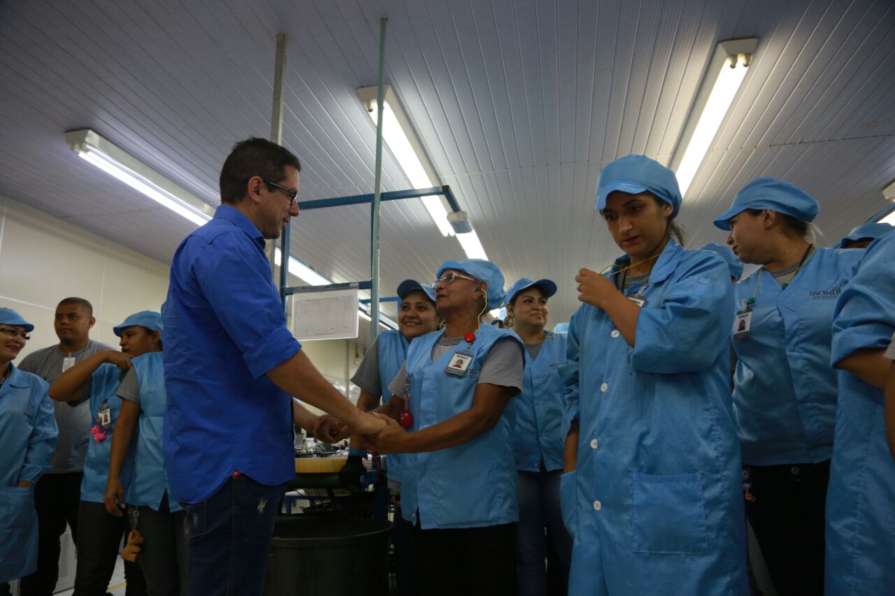 Marcelo Ramos promete reduzir imposto sobre cesta básica a 1% no Amazonas