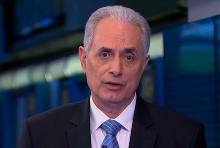 Internado, William Waack é afastado da Globo por tempo indeterminado