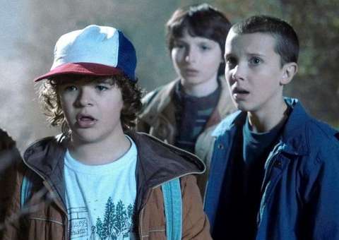  Stranger Things ganha trailer narrador por Faustão hilário. Confira