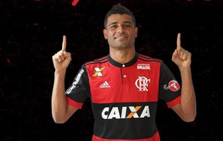 Jogador do Flamengo, Ederson revela que está com tumor no testículo