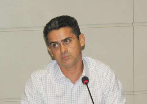 David Almeida veta projeto que estabelece transparência na transição de governo