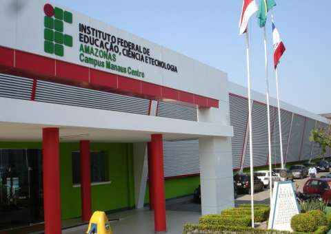 IFAM oferece curso gratuito de espanhol para deficientes visuais 