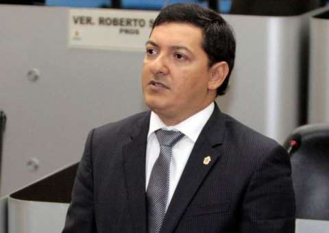 Rebecca escolhe vereador Felipe Souza para ser vice na chapa