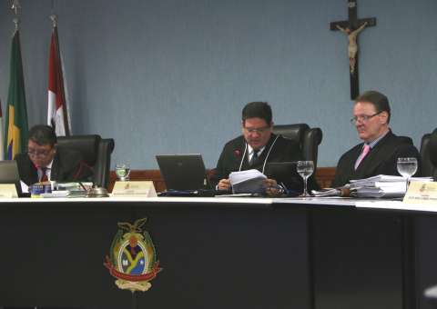 TCE-AM condena ex-prefeitos de Rio Preto da Eva a devolverem mais de R$12 milhões 