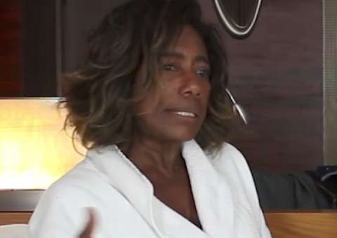 Em vídeo, Glória Maria revela que já tomou LSD e cogumelos alucinógenos