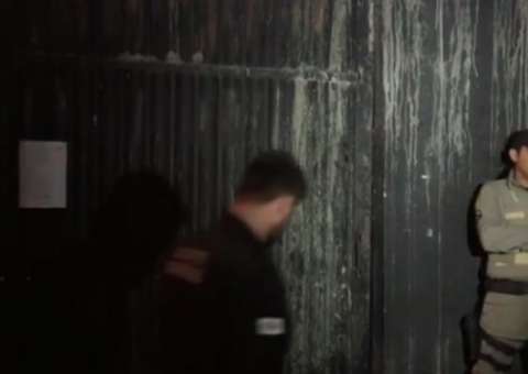 Rebelião em presídio termina com quatro mortos e nove foragidos