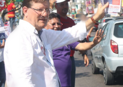 José Ricardo realiza minicomícios e fala sobre saúde no AM