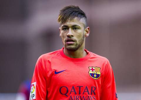 Neymar briga feio com colega e abandona treino do Barcelona nos EUA