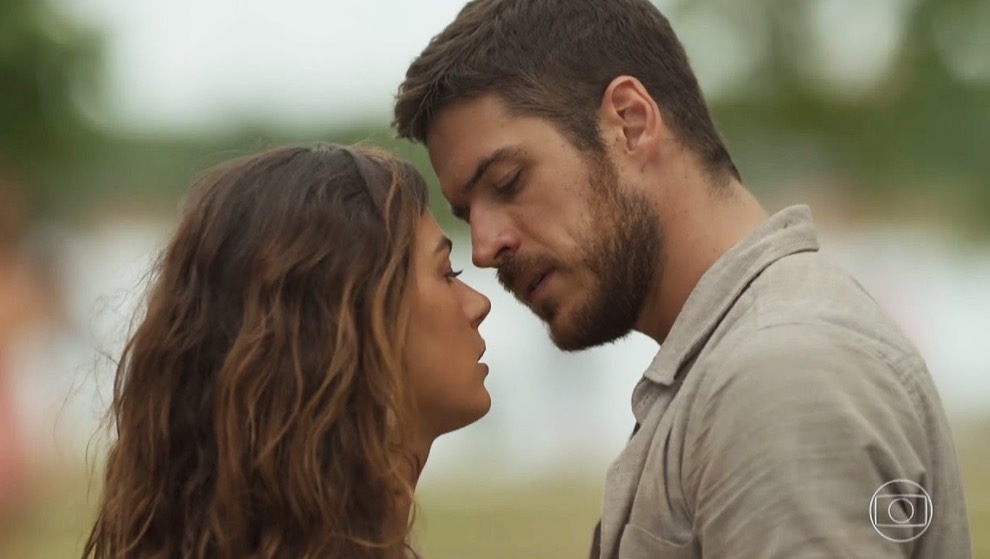 A Força do Querer: Para se vingar de Jeiza, Zeca transa loucamente com Ritinha