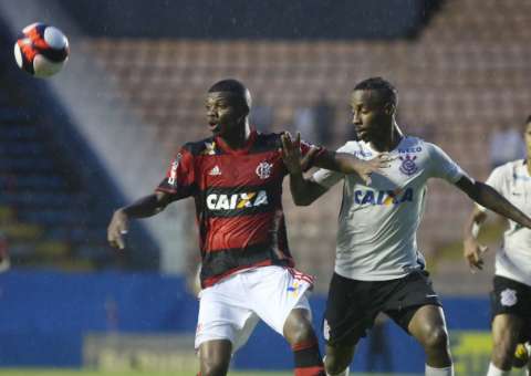 Corinthians e Flamengo fazem no domingo clássico da Série A