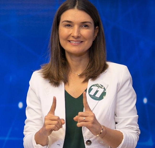 Rebecca Garcia apresenta propostas para saúde no AM