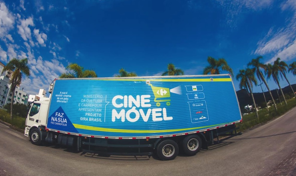 Projeto Cinemóvel Carrefour traz cinema gratuito a Manaus e Itacoatiara