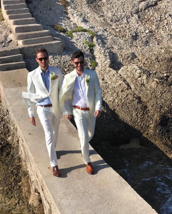 Após nude vazada, integrante do MasterChef se casa na França