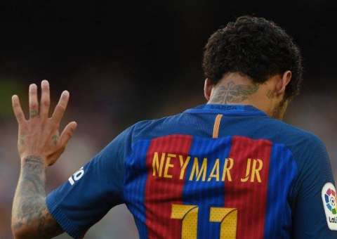 Neymar se despede de elenco, e Barcelona confirma saída