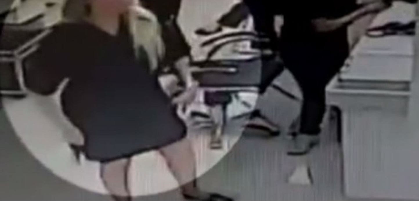 Loira sai de salão de beleza sem pagar após ‘gastar’ R$2,6 mil 