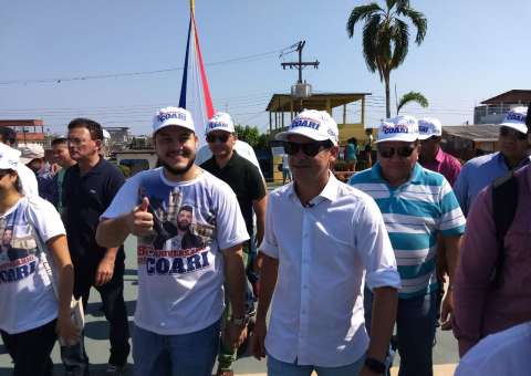 Adail Filho entrega quase 60 obras de infraestrutura durante aniversário de Coari