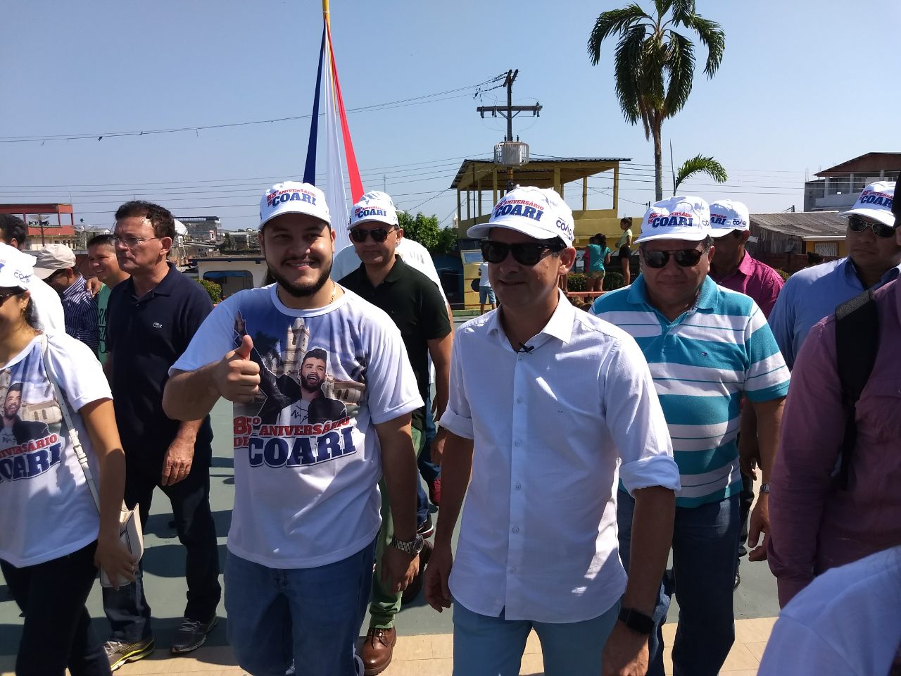 Adail Filho entrega quase 60 obras de infraestrutura durante aniversário de Coari