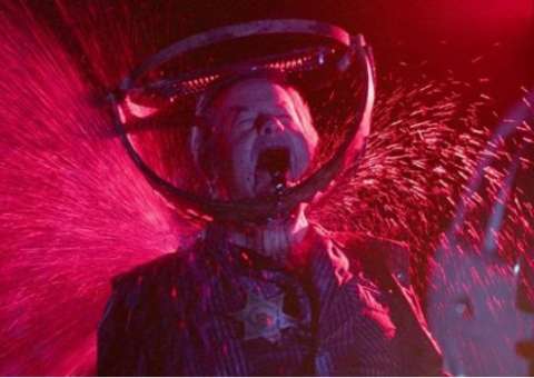 Red Christmas: Trailer de terror natalino promete banho de sangue. Veja