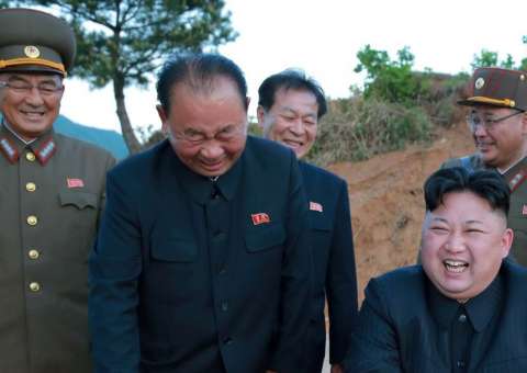 Cidadãos dos EUA tem prazo para sair da Coreia do Norte 