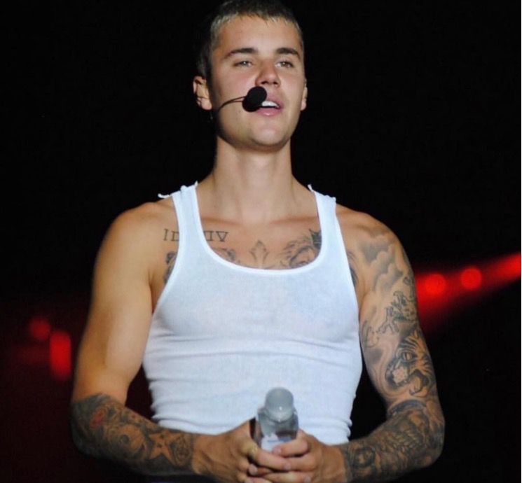 Justin Bieber desabafa em carta aberta após cancelar turnê