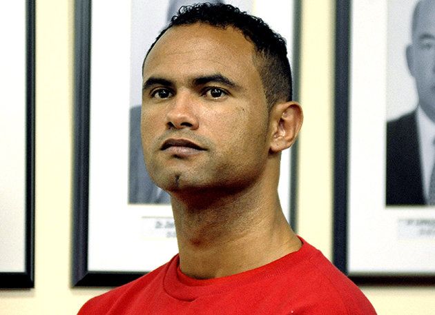 Goleiro Bruno recebe autorização para dar aulas de futebol fora do presídio 