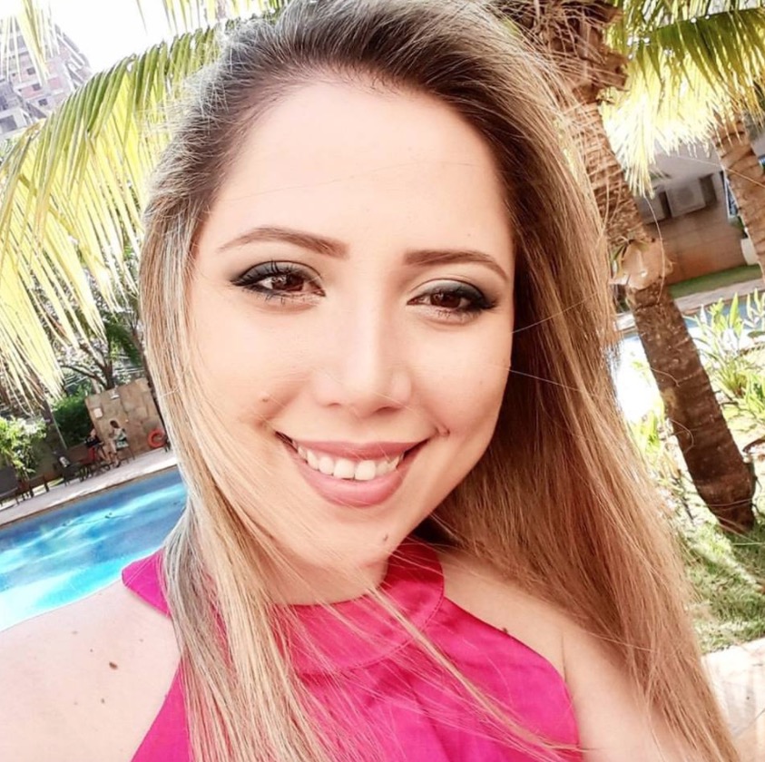 Grávida é morta na frente de filho e marido em suposto assalto 