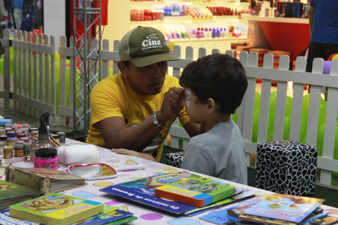 Programação especial para crianças arrecada doações para instituição de caridade em Manaus